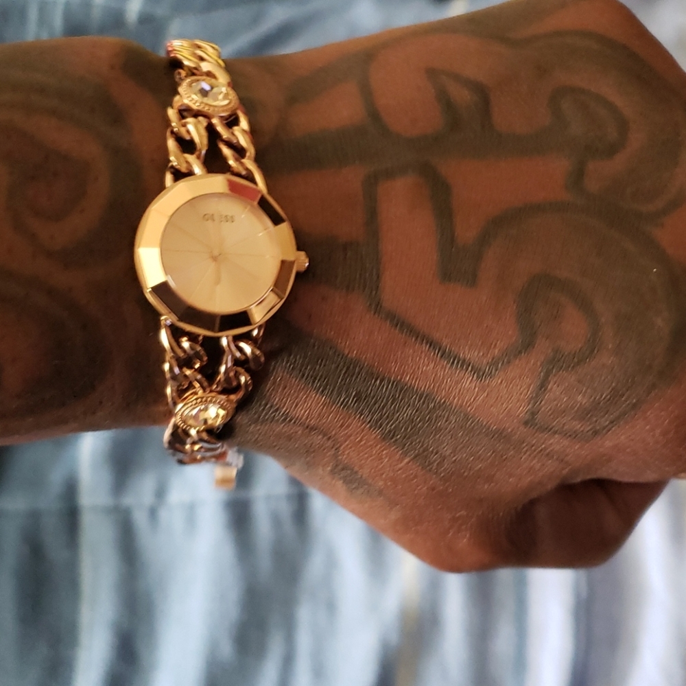 Ladies GUESS WATCH